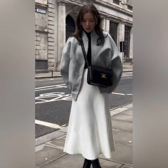 NWT ZARA OVERSIZED BOUCLE BOMBER LIGHT GRAY - Picture 2 of 8